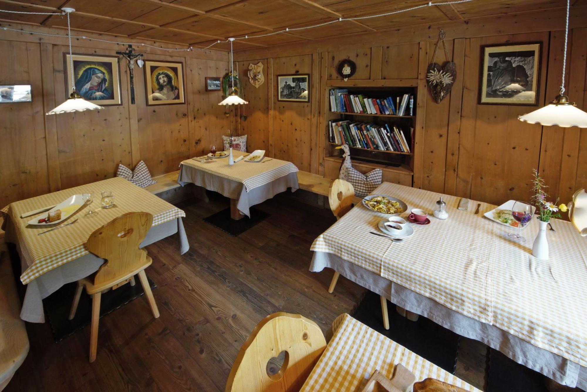 Agriturismo Luech De Vanc San Martino in Badia Ngoại thất bức ảnh