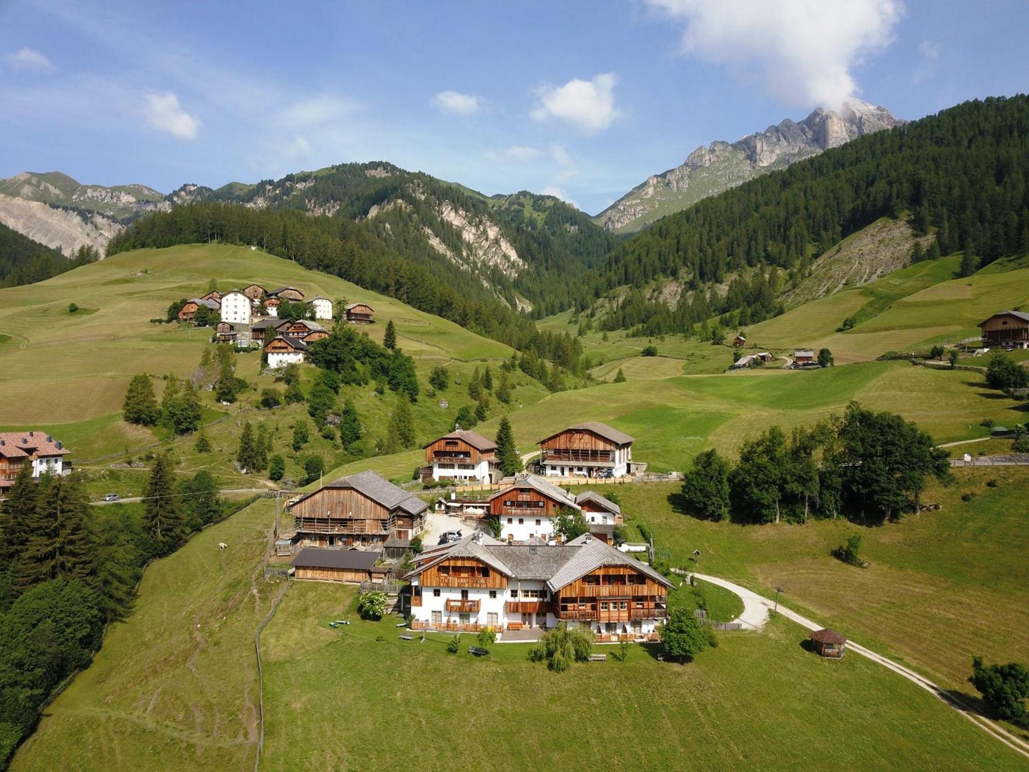 Agriturismo Luech De Vanc San Martino in Badia Ngoại thất bức ảnh